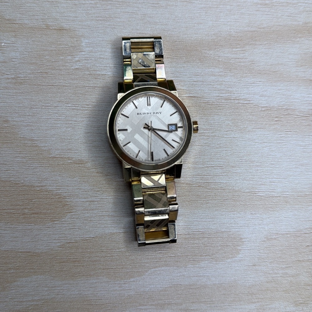 Burberry Gold and Silver Watch| Used